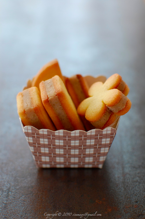 Sinemage Chestnut Sandwich Cookies