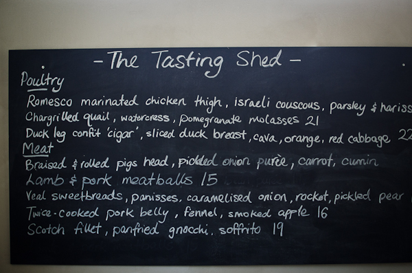 © 2011 Viviane Perenyi Black Board Tasting Shed