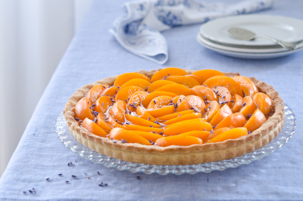  © 2012 Viviane Perenyi Apricot Lavender Tart