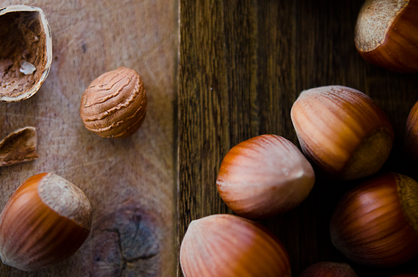 Hazelnut Cookies | At Down Under | Viviane Perenyi