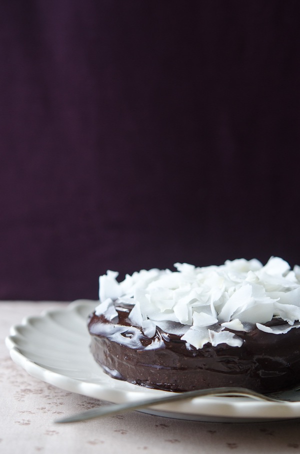 © 2012 Viviane Perenyi - Steamed Coco and Chocolate Cake